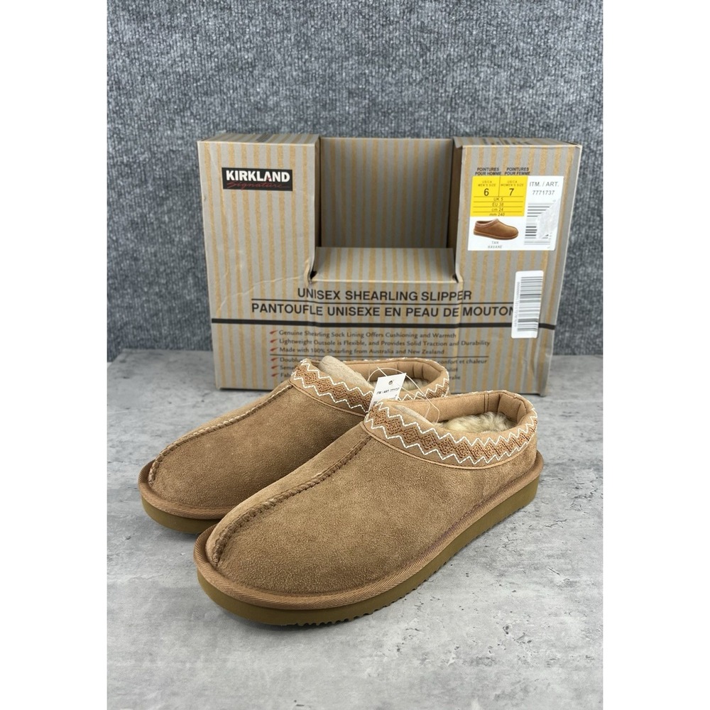 New kirkland shearling slippers women's Size 7 Tan Brown Men's 6 New In Box